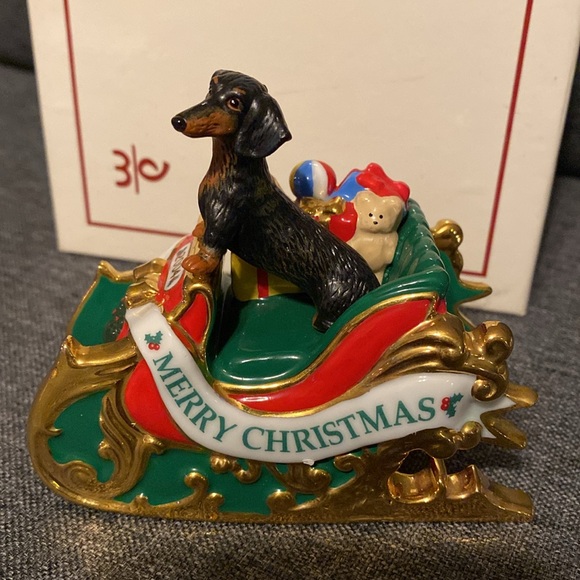 Dachshund Christmas Ornament by Danbury Mint - Picture 3 of 11
